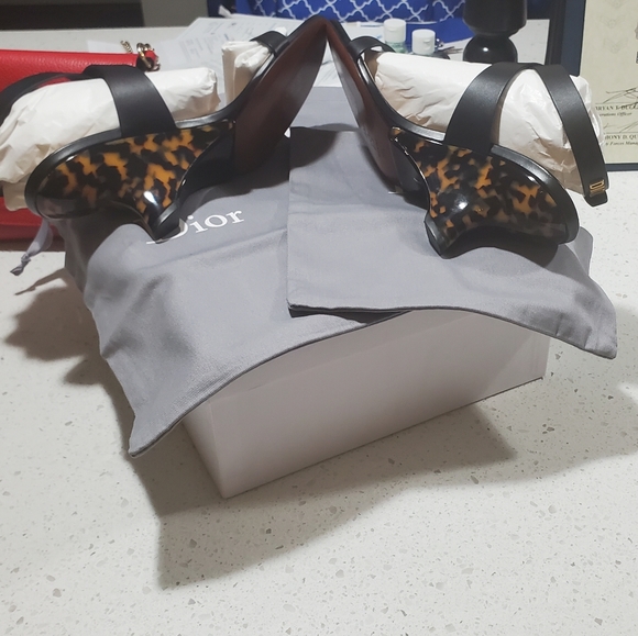 Dior Shoes - Picture 4 of 5